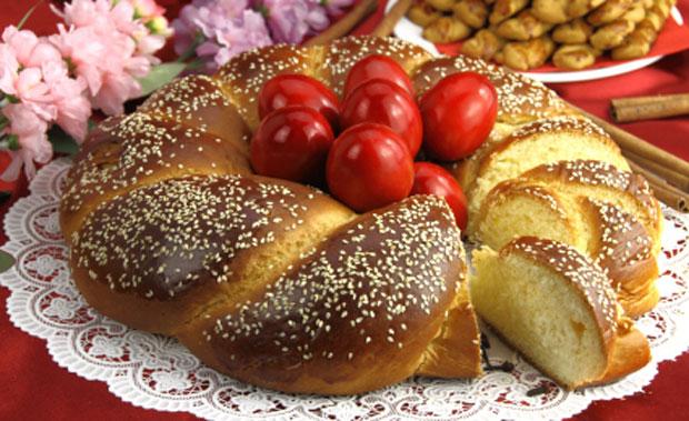 Tsoureki