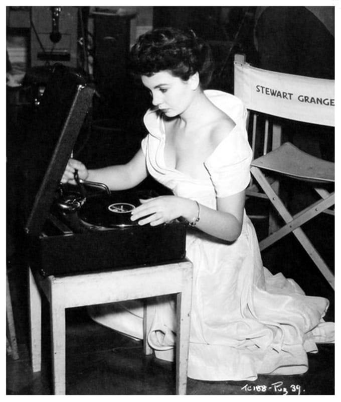 Jean Simmons