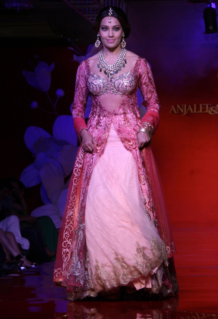 Bipasha Basu