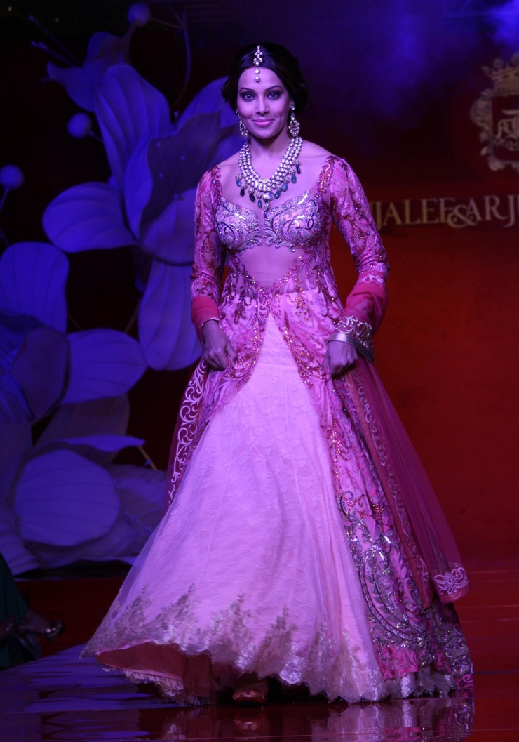 Bipasha Basu