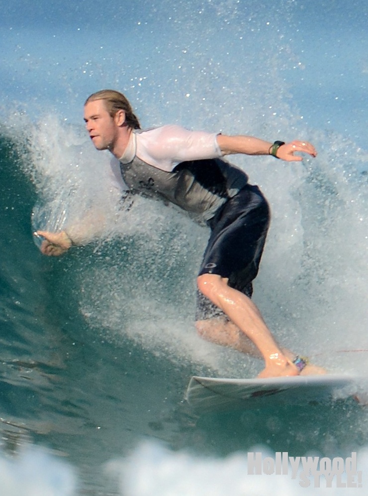 Chris Hemsworth Chris Hemsworth