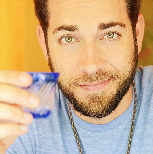 Zachary Levi Zachary Levi