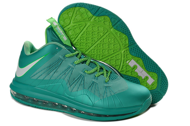 LeBron Jamesn X 10 Low Tops Easter Crystal Mint Fiberglass Poison Green Mens Shoe 