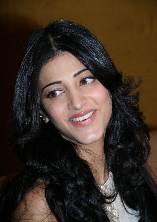 Shruti K. Haasan