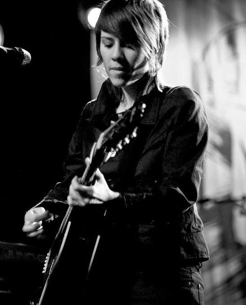 Tegan and Sara