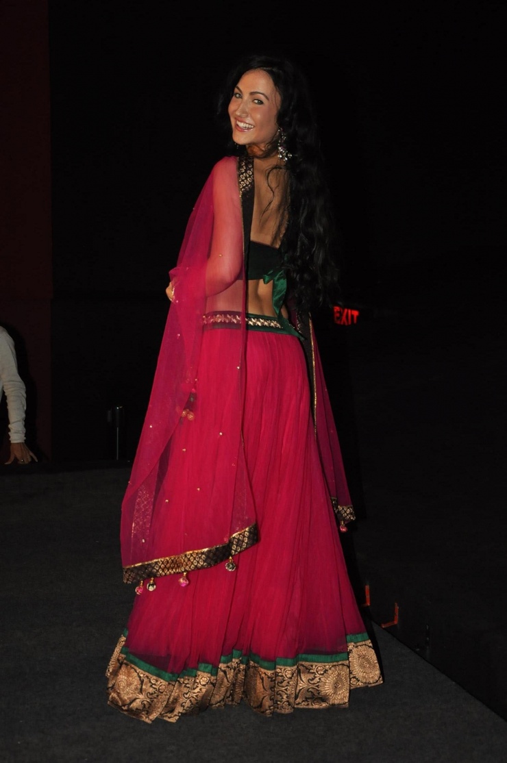 Elli Avram