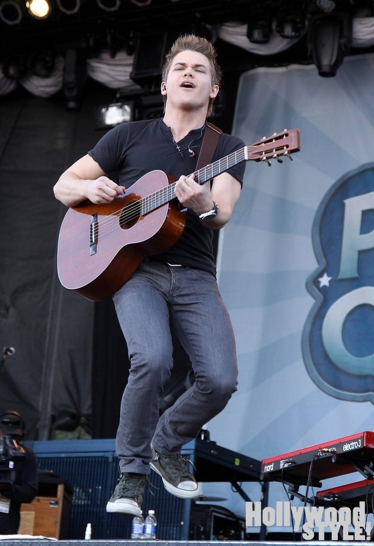 Hunter Hayes