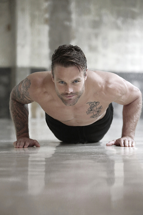 Nick Youngquest Nick Youngquest