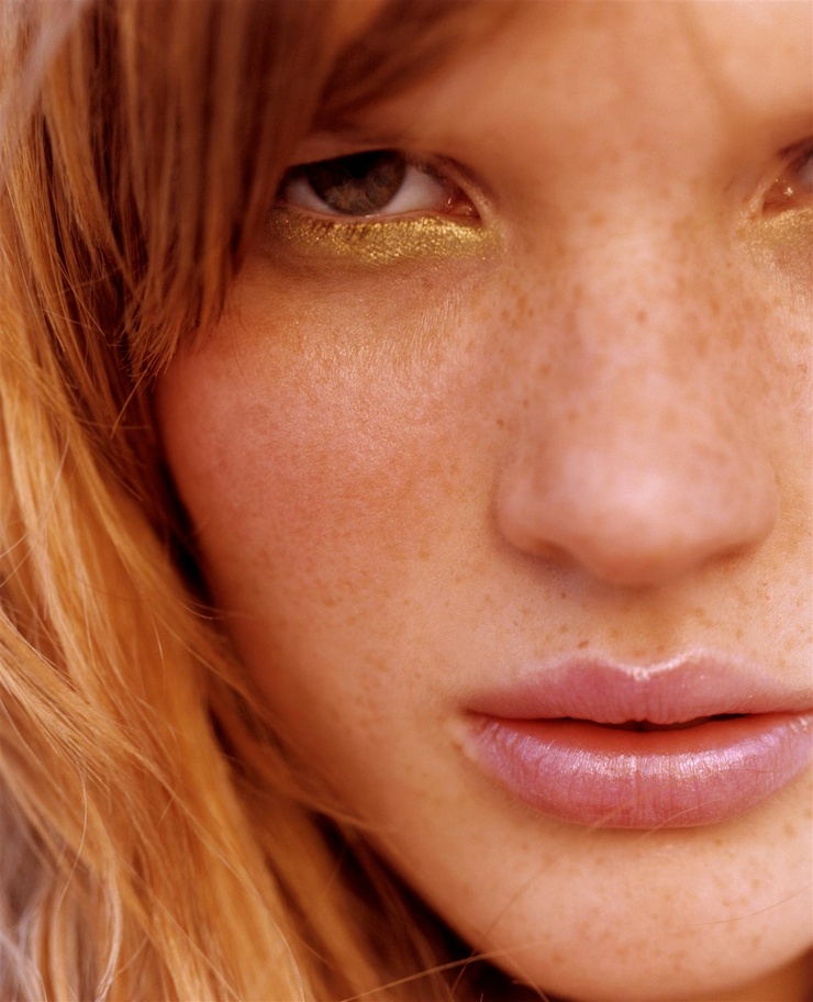 Anne Vyalitsyna Anne Vyalitsyna