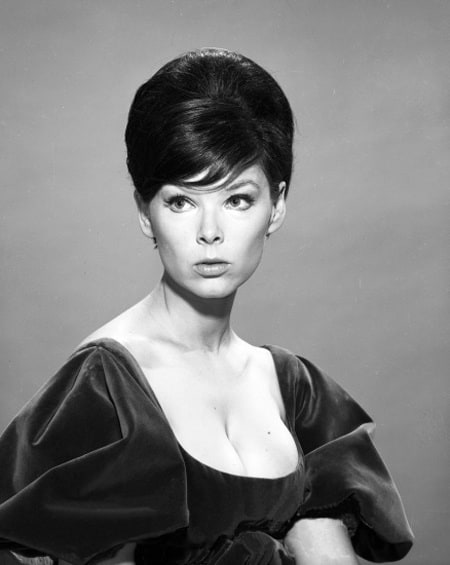 Yvonne Craig