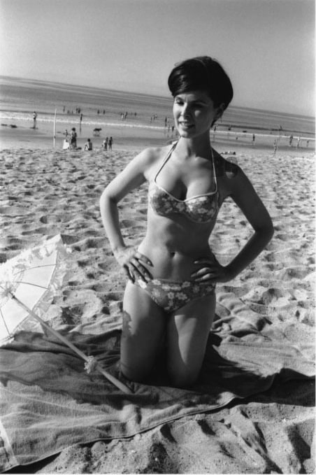 Yvonne Craig