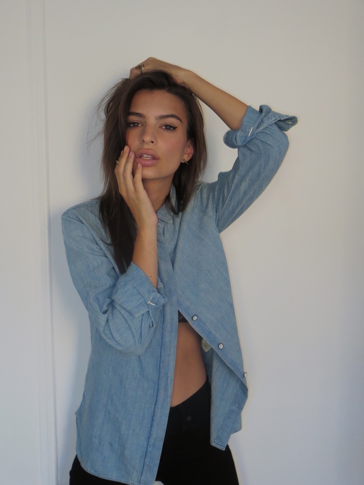 740full-emily-ratajkowski.jpg