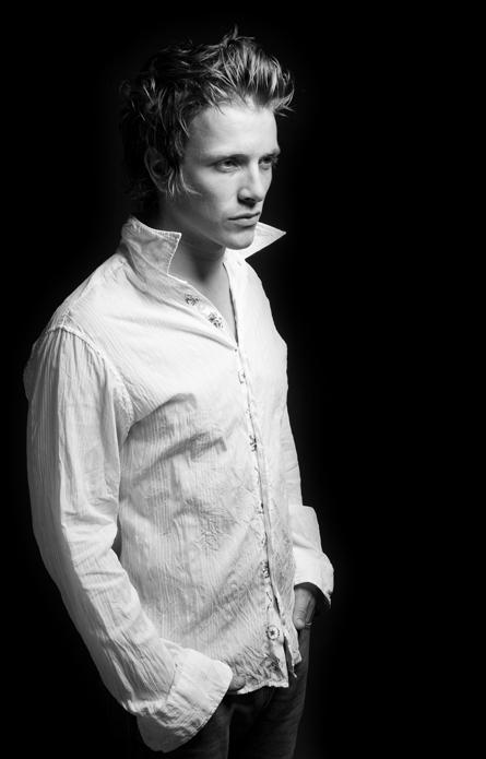 Charlie Bewley