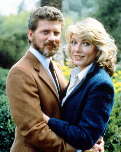 Susan Sullivan Susan Sullivan
