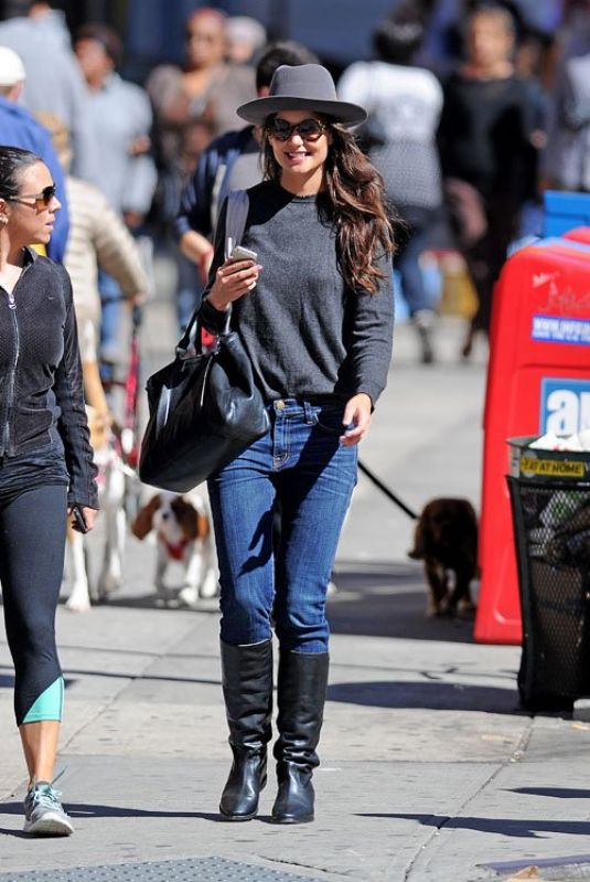 Katie Holmes Katie Holmes