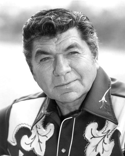 Claude Akins