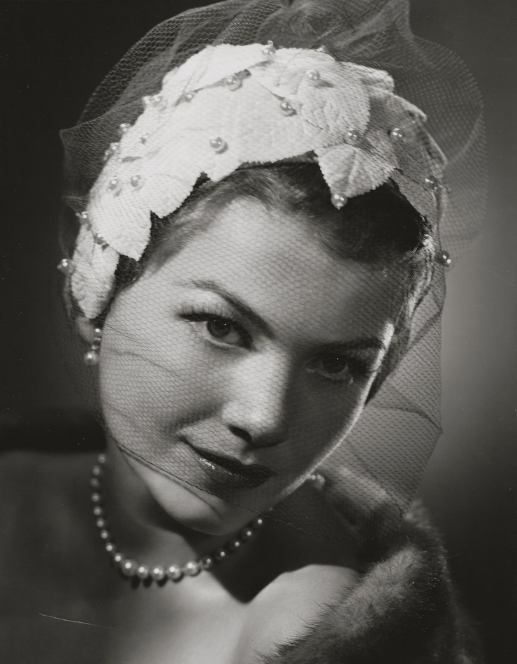 Anne Baxter Anne Baxter