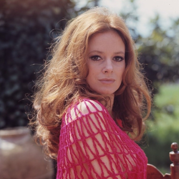 Luciana Paluzzi Luciana Paluzzi