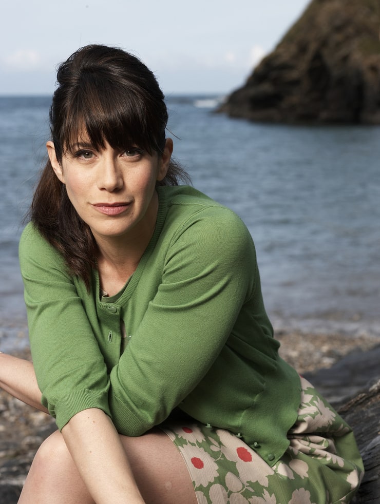 Caroline Catz