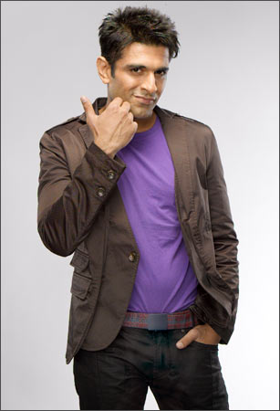 Eijaz Khan