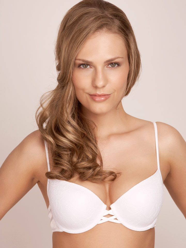 Aniko Michnyaova. Aniko Michnyaova.