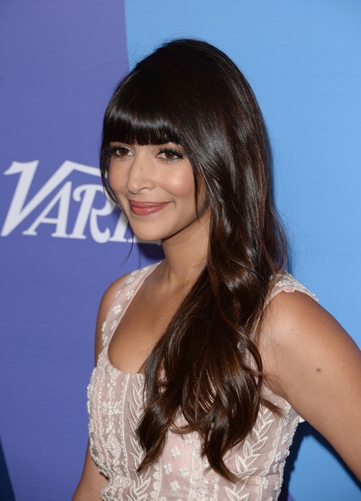 Hannah Simone Hannah Simone