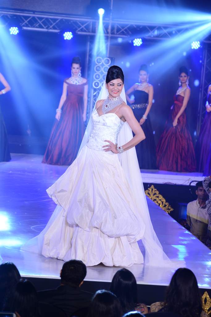 Sushmita Sen Sushmita Sen