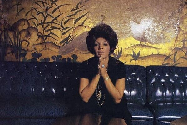 Shirley Bassey