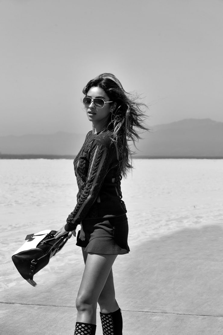 Shay Mitchell Shay Mitchell