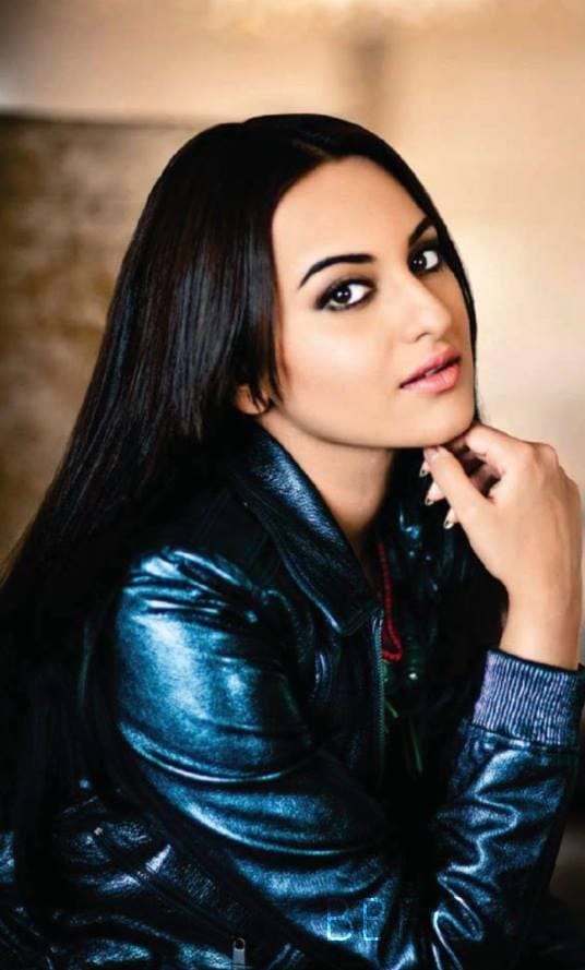 Sonakshi Sinha Sonakshi Sinha