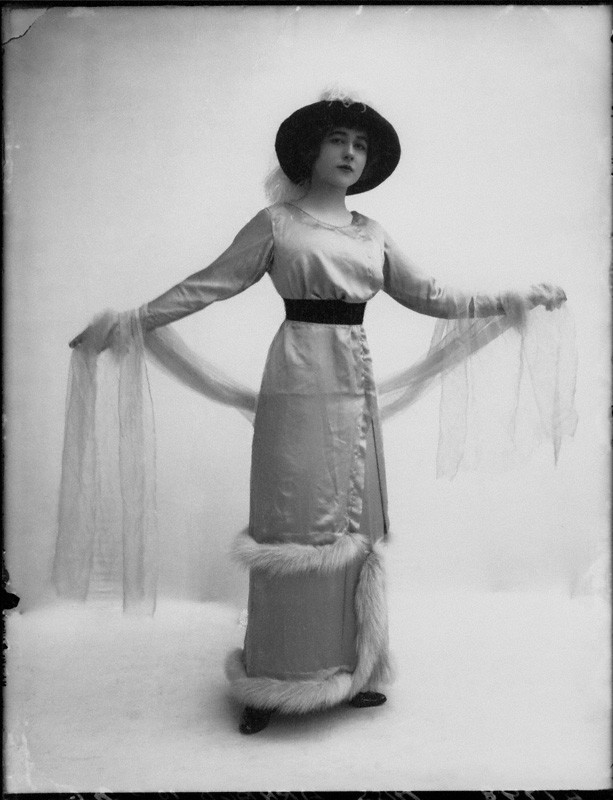 Yvonne Arnaud Yvonne Arnaud