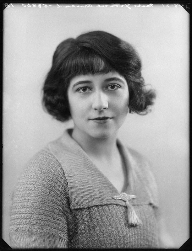 Yvonne Arnaud Yvonne Arnaud