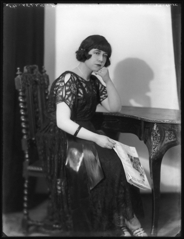 Yvonne Arnaud Yvonne Arnaud