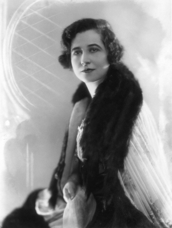 Yvonne Arnaud Yvonne Arnaud