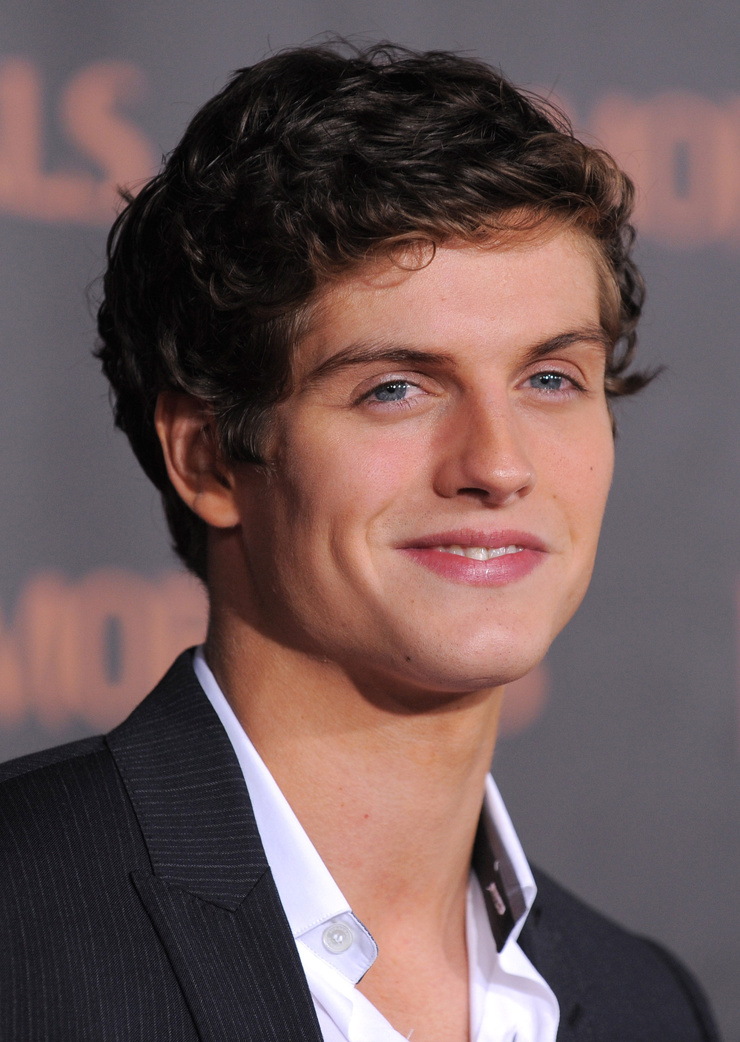 Daniel Sharman