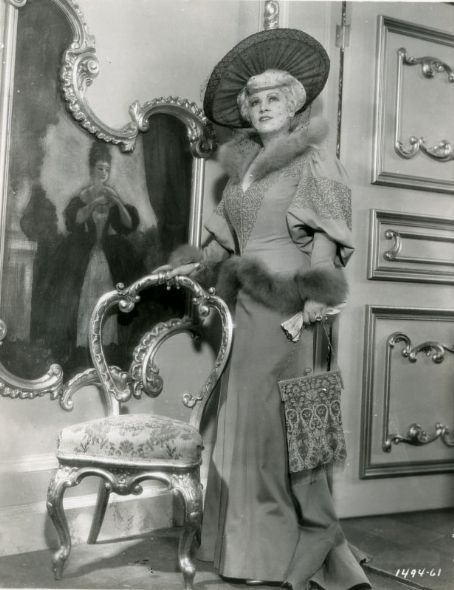 Mae West Mae West