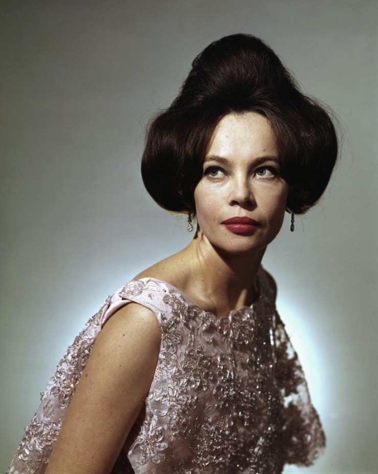 Leslie Caron Leslie Caron