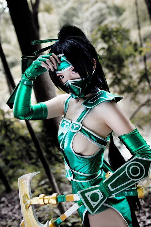 Akali the Fist of Shadow