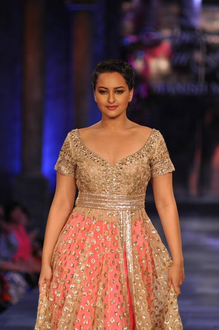 Sonakshi Sinha