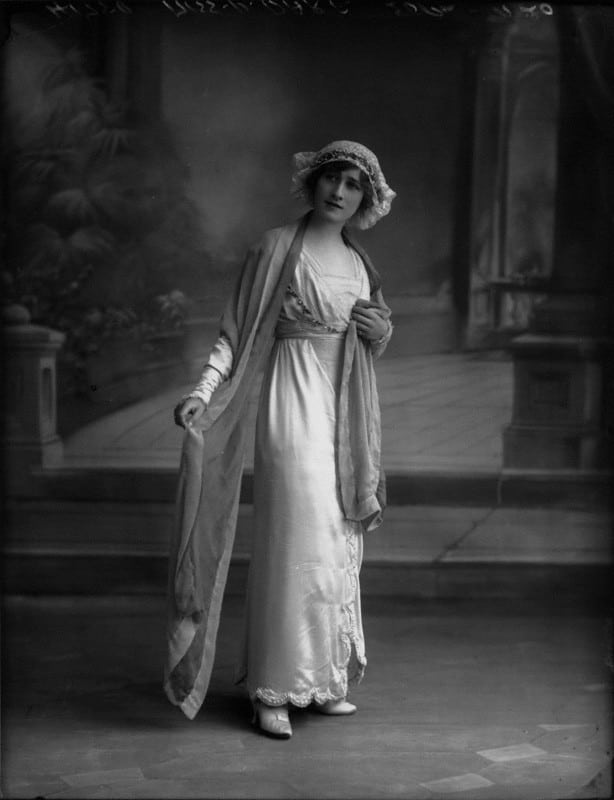 Phyllis Dare Phyllis Dare