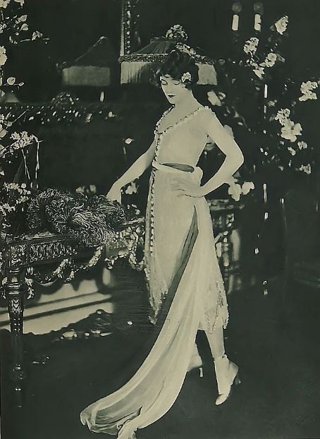 Dorothy Dickson Dorothy Dickson