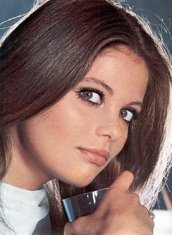 Claudia Rivelli Claudia Rivelli