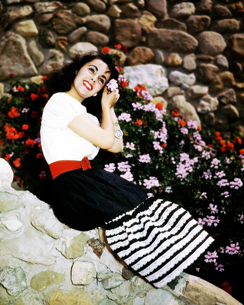 Elizabeth Taylor Elizabeth Taylor