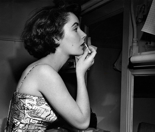 Elizabeth Taylor Elizabeth Taylor