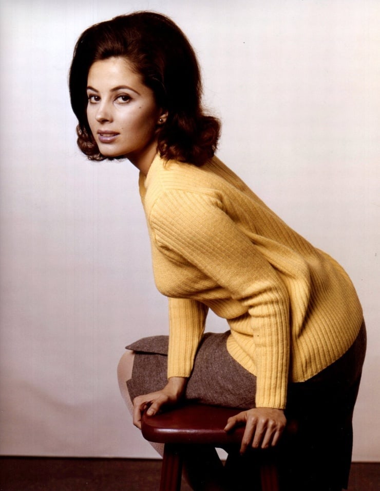 Barbara Parkins valley of the dolls