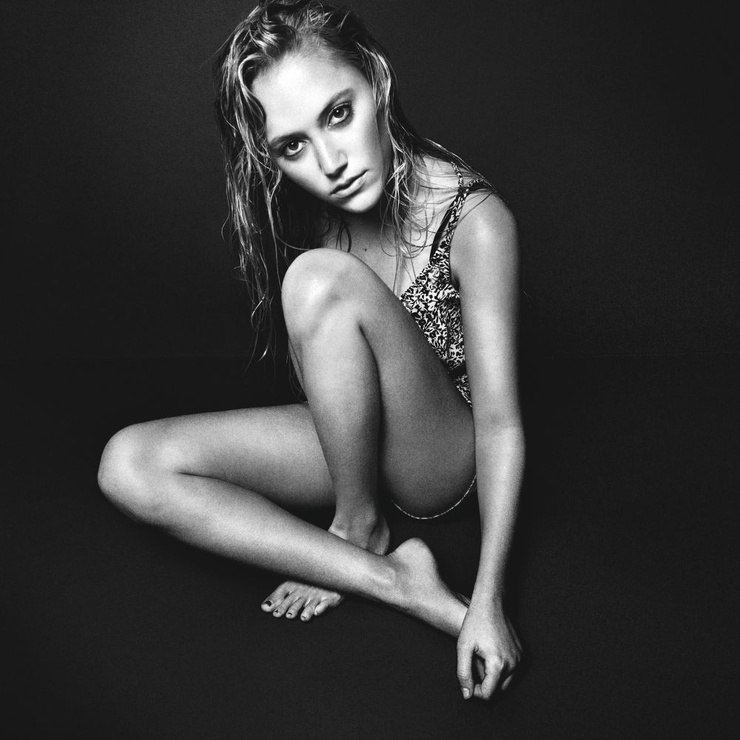 Maika Monroe Maika Monroe