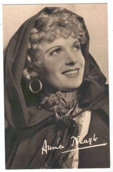 Anna Neagle