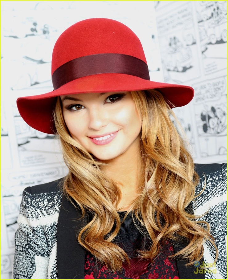 Stefanie Scott Stefanie Scott