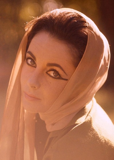 Elizabeth Taylor Elizabeth Taylor