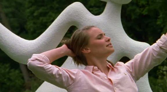 Leah Pipes